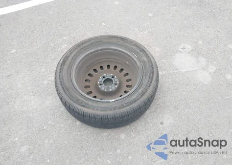 2005 Mercury Sable Gs from USA, damaged, VIN 1MEFM50U25A601327